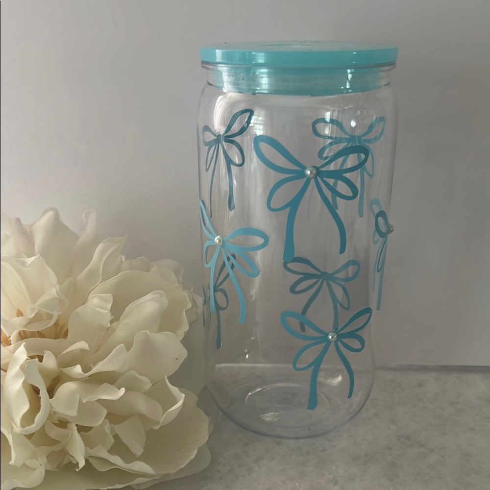 Aqua bowes Plastic Jar